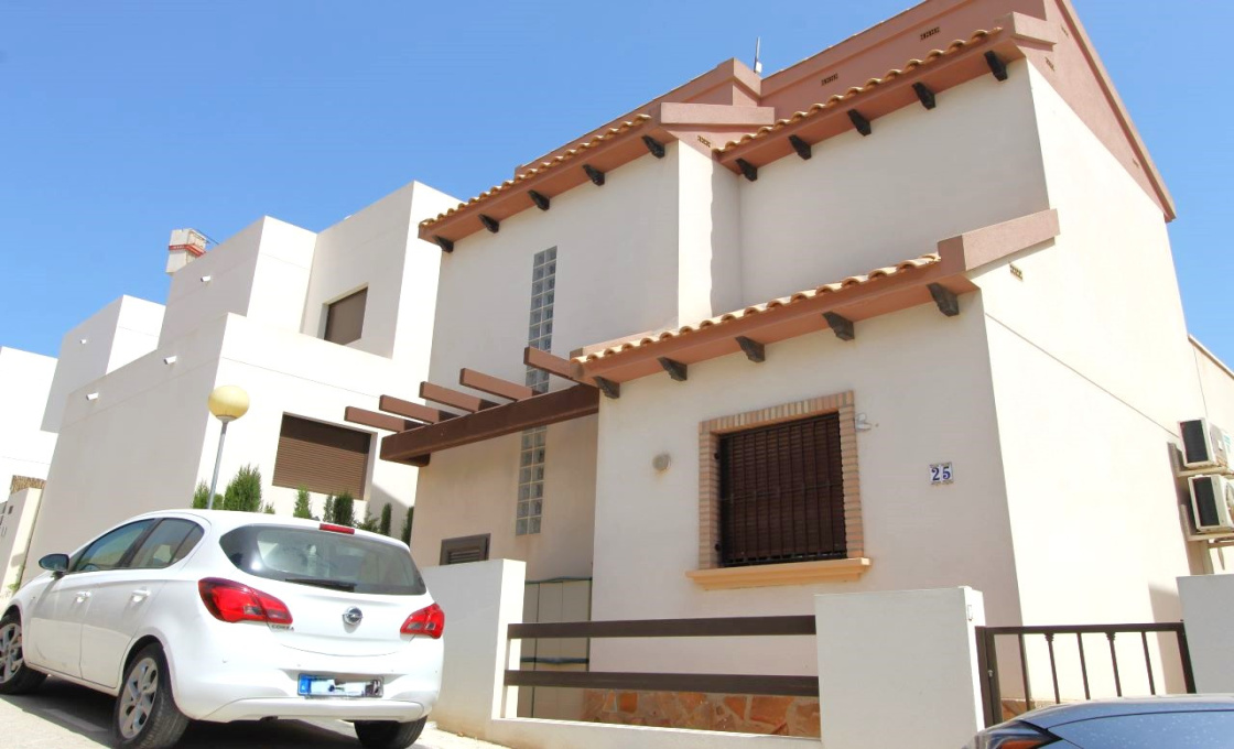 Villamartin, 03189, Espagne, 2 Chambres à coucher Chambres à coucher, ,2 Salle de bainSalle de bain,Maison,À vendre,2814