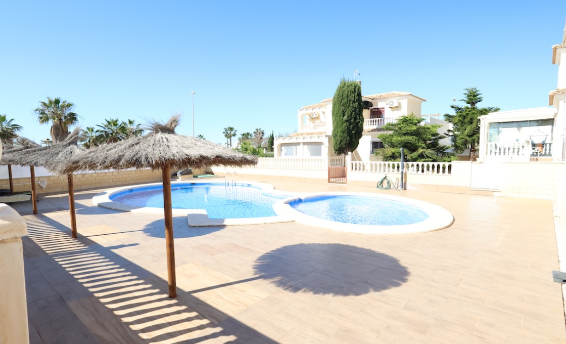 Lomas De Cabo Roig- 03189- Espagne, 4 Chambres à coucher Chambres à coucher, ,2 Salle de bainSalle de bain,villa,À vendre,2891